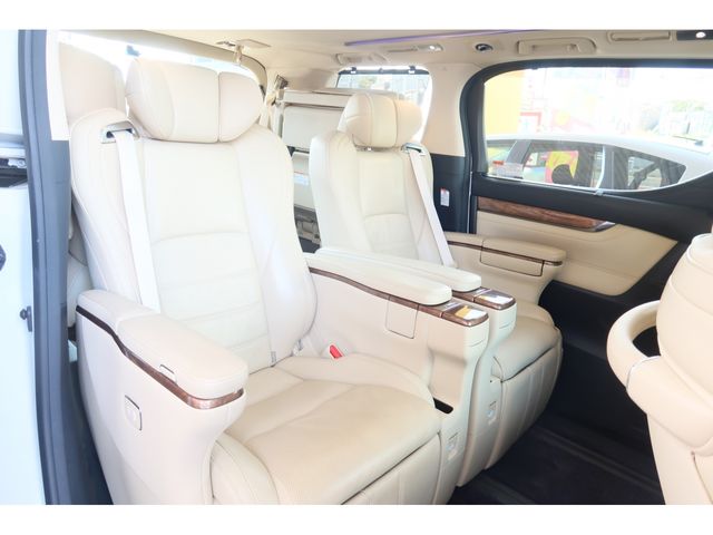 Toyota ALPHARD HYBRID 2016-11 13196-27
