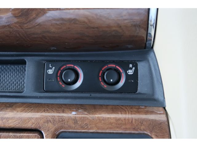 Toyota ALPHARD HYBRID 2016-11 13196-14