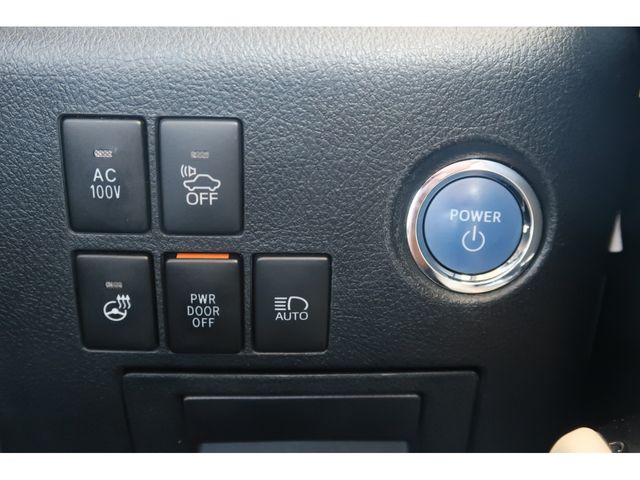 Toyota ALPHARD HYBRID 2016-11 13196-16