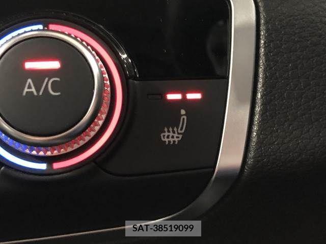 Audi Q2 2018-10 261234-12