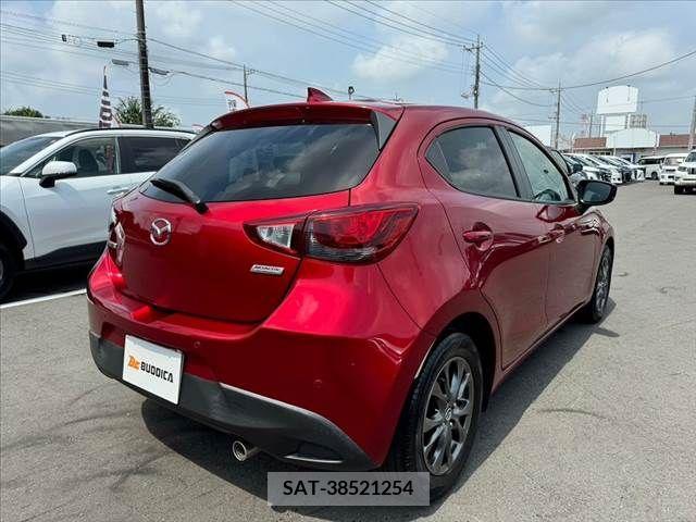 Mazda DEMIO 2018-11 359386-12