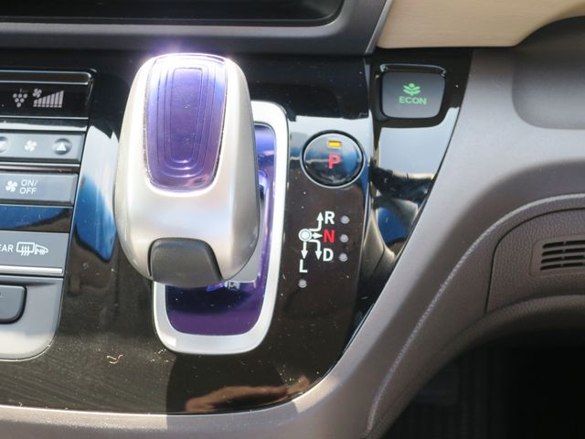 Honda FREED HYBRID 2018-03 7975-18