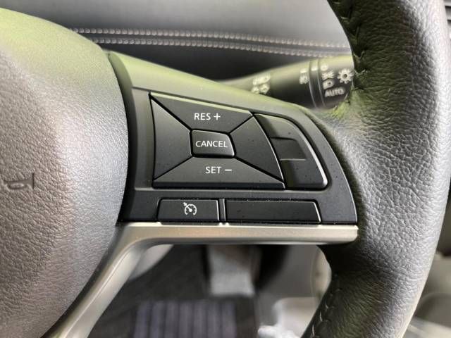 Nissan SERENA 2018-12 191195-6