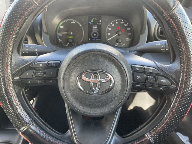 Toyota YARIS 2020-11 184157-13