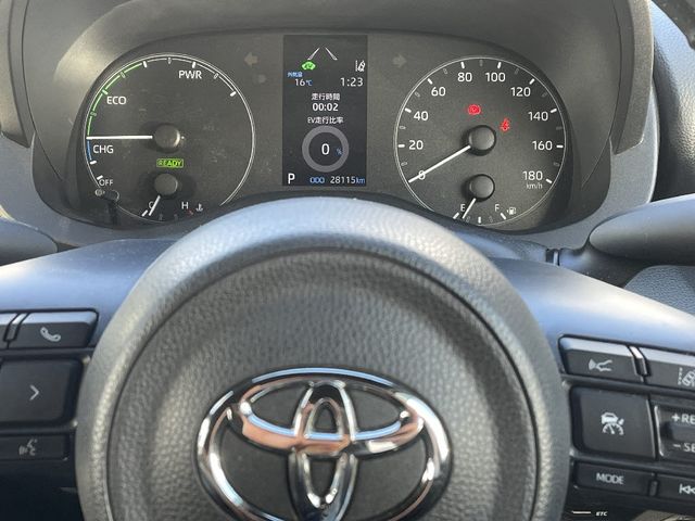 Toyota YARIS 2020-11 184157-14