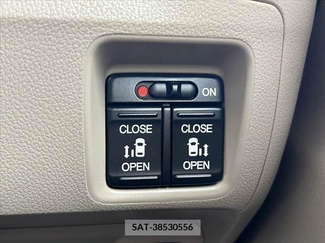 Honda N BOX 2017-07 379689-6