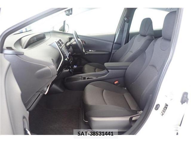 Toyota PRIUS 2022-07 366305-14