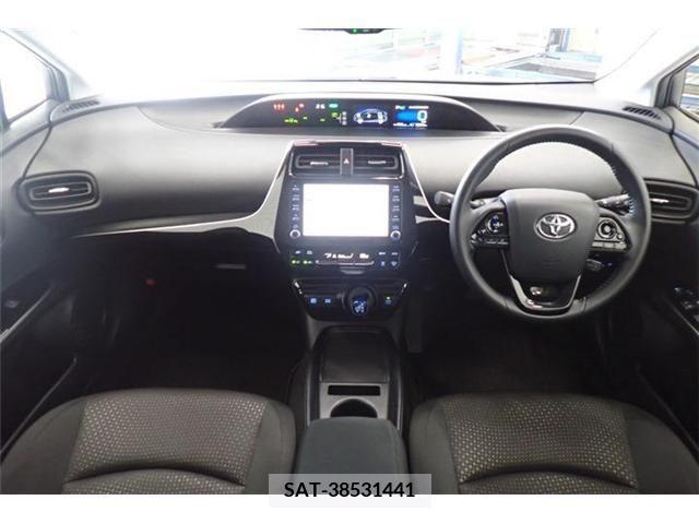 Toyota PRIUS 2022-07 366305-7