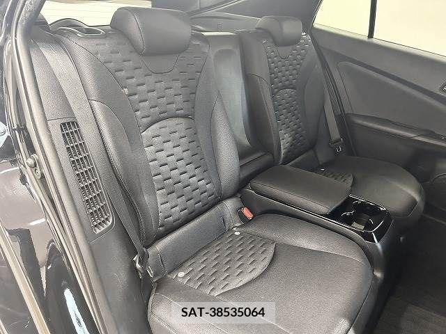 Toyota PRIUS PHV 2017-06 284515-9