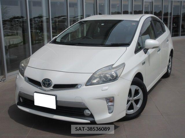 Toyota PRIUS PHV 2012-04 322175-0