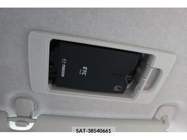 Mazda MAZDA2 2022-03 235175-3