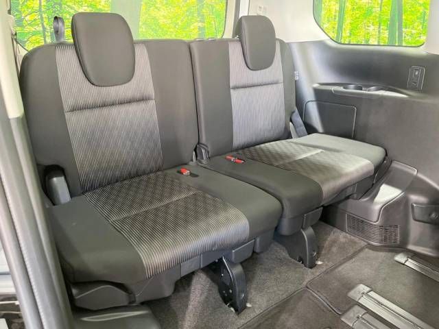 Nissan SERENA 2020-02 26368-10