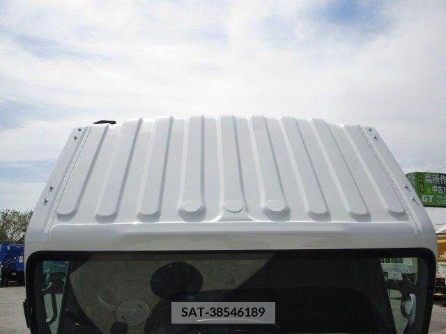 Isuzu ELF TRUCK 2016-11 353756-7