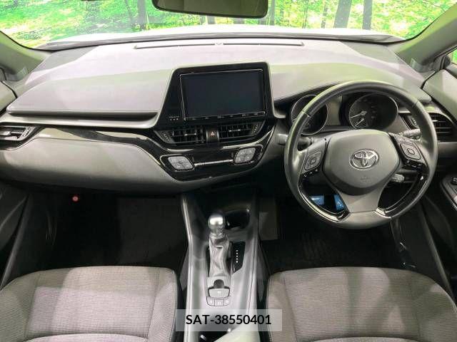 Toyota C-HR 2019-01 357812-1