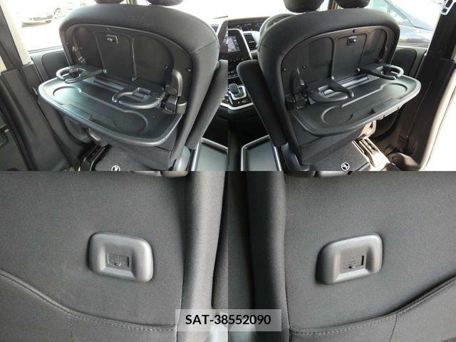 Nissan SERENA 2018-01 393864-22