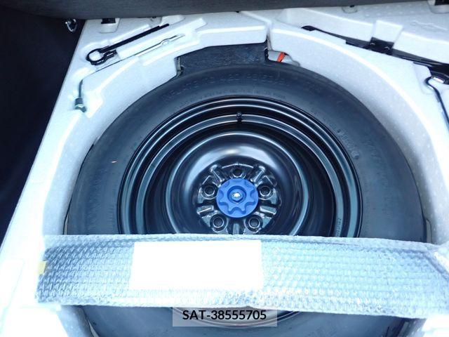 Toyota PRIUS 2024-08 366505-16