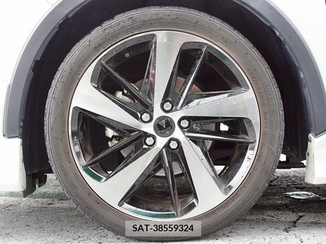 Toyota C-HR 2019-05 264252-26