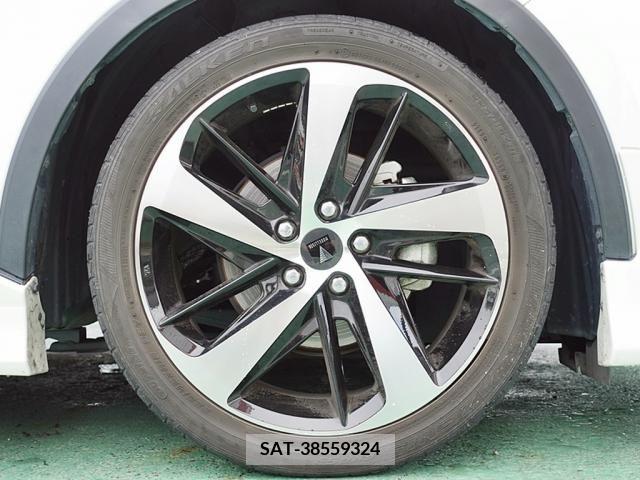 Toyota C-HR 2019-05 264252-24