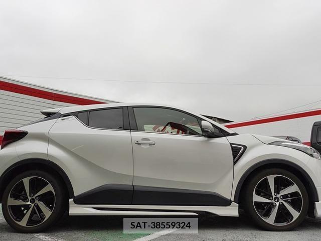 Toyota C-HR 2019-05 264252-10