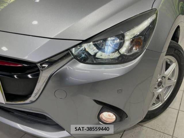 Mazda DEMIO 2016-01 268653-12