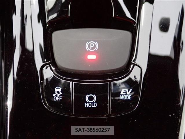 Toyota C-HR 2021-03 214726-15