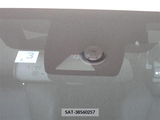 Toyota C-HR 2021-03 214726-8