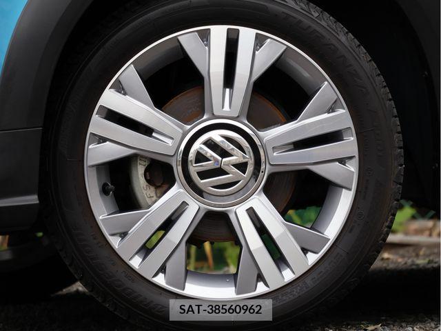 VolksWagen UP! 2017-09 383355-24