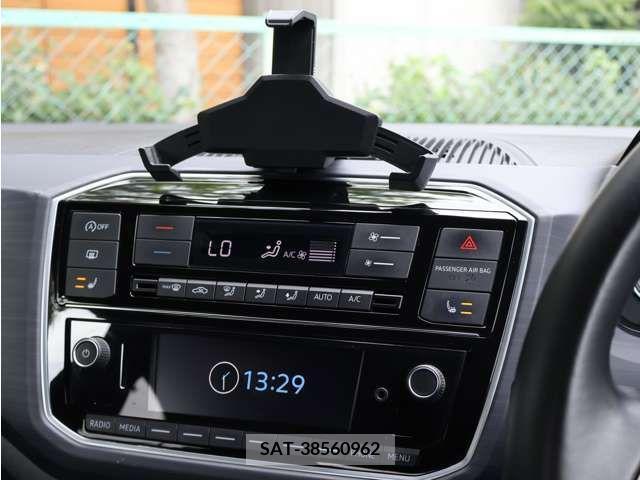VolksWagen UP! 2017-09 383355-3