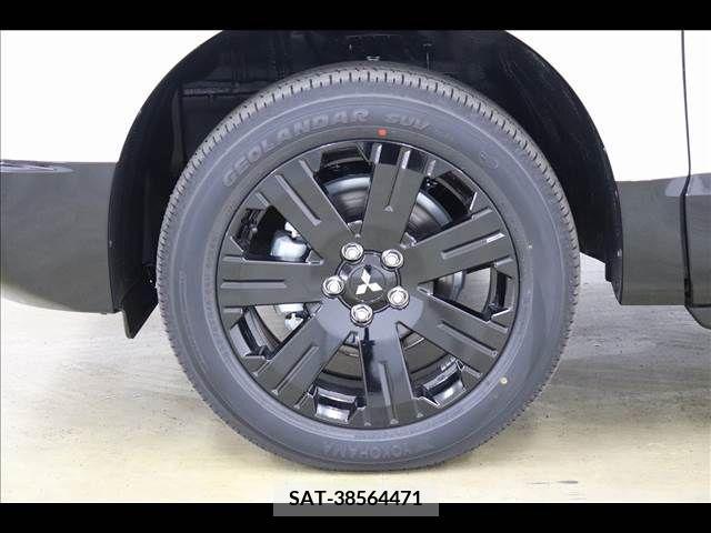 Mitsubishi DELICA D5 2024-02 374115-23