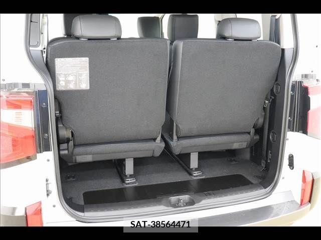 Mitsubishi DELICA D5 2024-02 374115-13