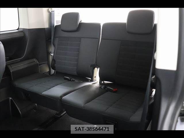 Mitsubishi DELICA D5 2024-02 374115-12