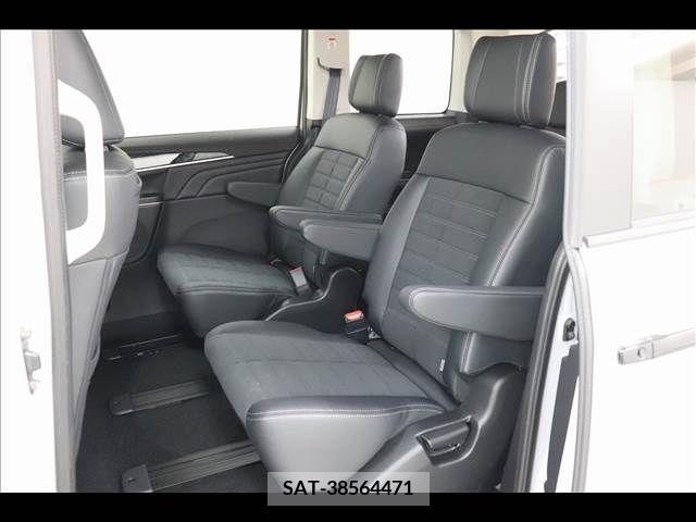 Mitsubishi DELICA D5 2024-02 374115-11