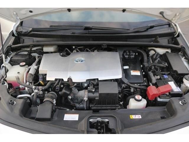 Toyota PRIUS PHV 2017-06 8366-18