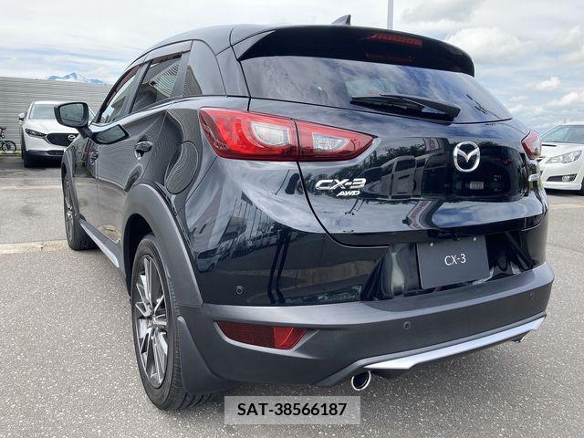 Mazda CX-3 2015-06 351054-6