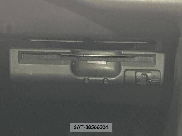 Nissan NOTE 2013-12 365443-5