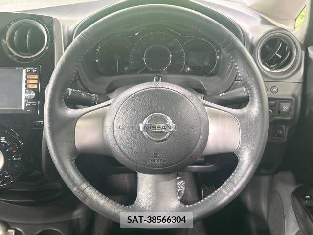 Nissan NOTE 2013-12 365443-11