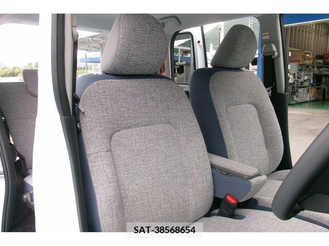 Daihatsu MOVE 2023-06 372242-7