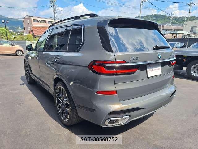 Bmw X7 2024-07 395977-4