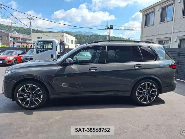 Bmw X7 2024-07 395977-3