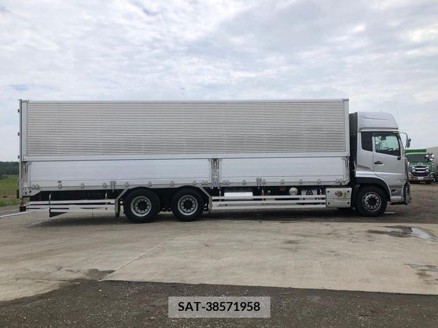 Nissan QUON 2018-09 354595-2
