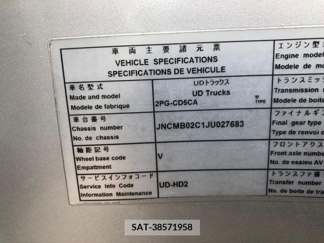 Nissan QUON 2018-09 354595-7