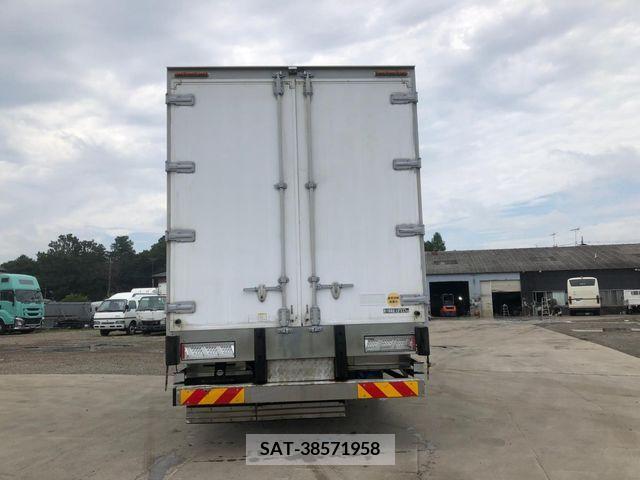 Nissan QUON 2018-09 354595-5