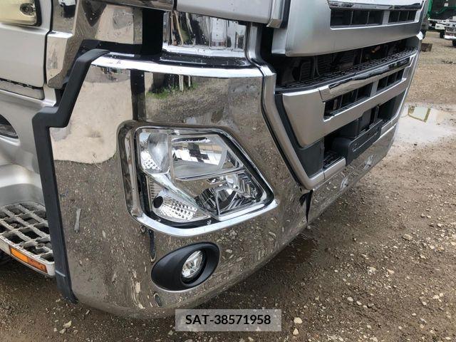 Nissan QUON 2018-09 354595-19