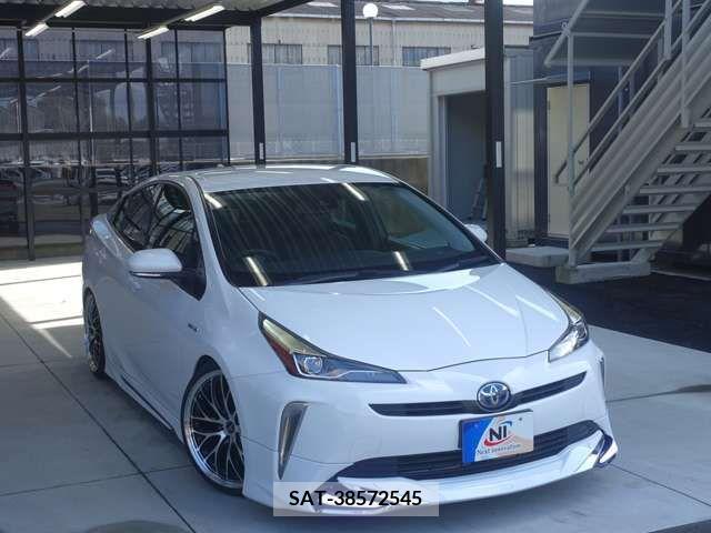 Toyota PRIUS 2020-12 211457-10