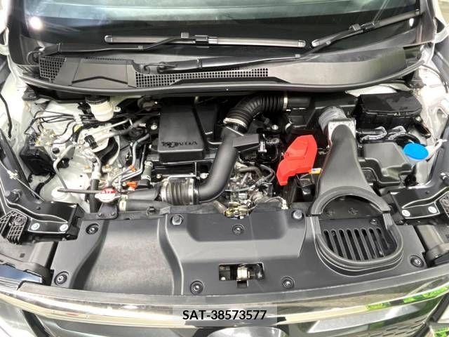 Honda STEP WGN 2022-07 324719-19