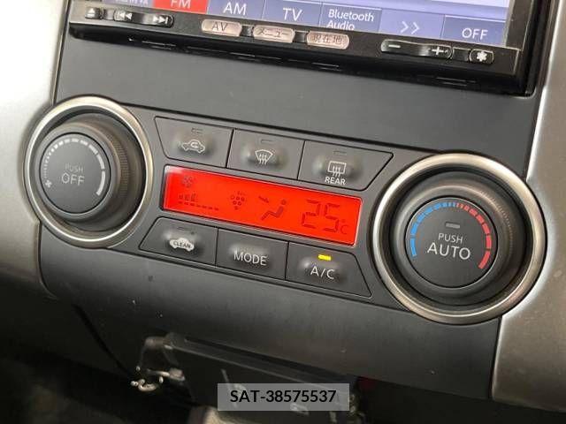 Nissan TIIDA 2012-01 326893-6