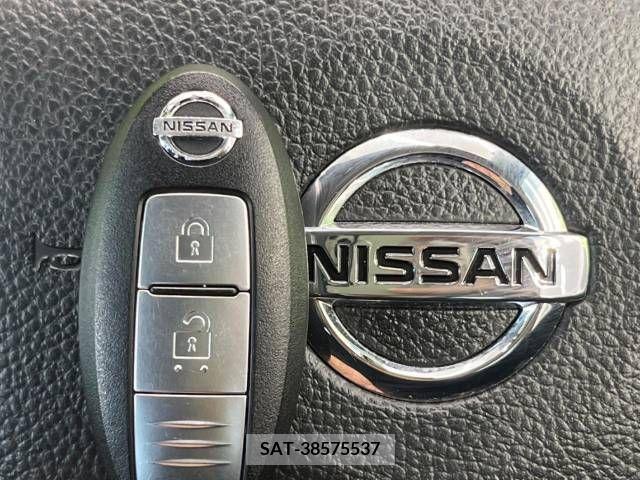 Nissan TIIDA 2012-01 326893-4