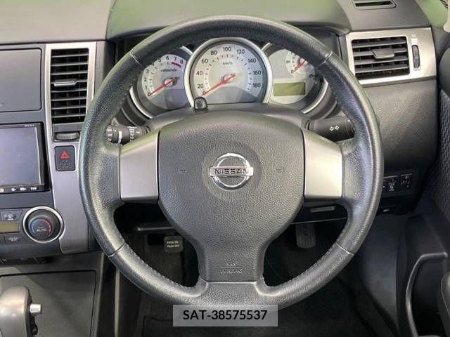 Nissan TIIDA 2012-01 326893-13
