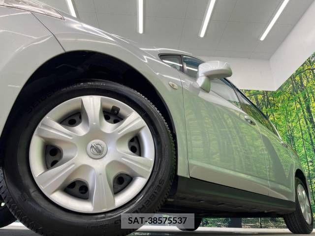 Nissan TIIDA 2012-01 326893-11
