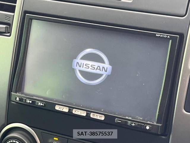 Nissan TIIDA 2012-01 326893-2